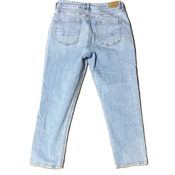 AE Mom Jean Strigid Straight Leg Jeans - Picture 4 of 4